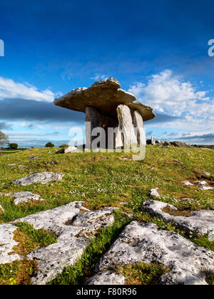 Poulnabrone Dolmen, The Burren, County Clare, Ireland, The wild Atlantic Way Stock Photo