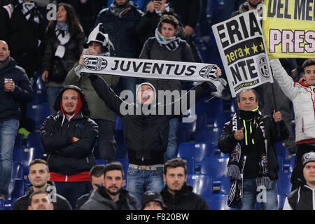 Stadium Olimpico, Rome, Italy. 04th Dec, 2015. Serie A football league. SS Lazio versus Juventus. Juventus fans Credit:  Action Plus Sports/Alamy Live News Stock Photo