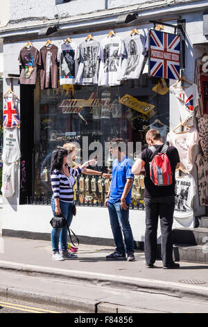Pembridge road shops, Notting Hill, London, England, U.K. Stock Photo