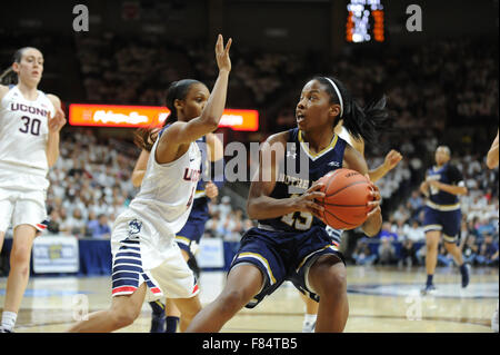 Stores, Connecticut, USA. 5th Dec, 2015. Lindsay Allen (15) of Notre Dame in action during a game against the Uconn Huskies at Gampel Pavilion in Stores, Connecticut. Gregory Vasil/Cal Sport Media/Alamy Live News Stock Photo