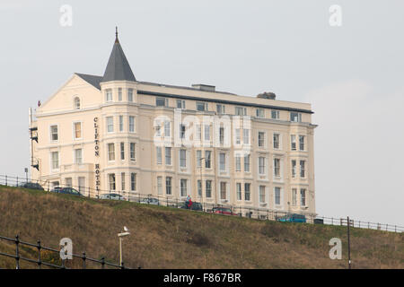 Clifton Hotel overseeing the North Sands. Misty weather. Scarborough, North Yorkshire, United Kingdom. Stock Photo