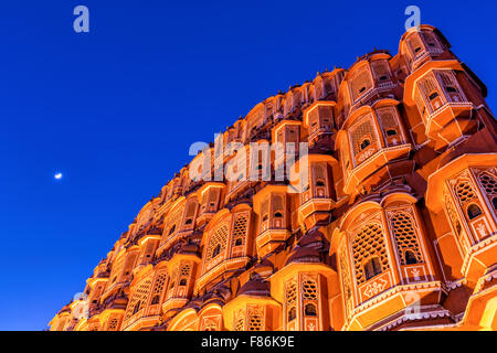 Night shot of Hawa Mahal, Palace of the Winds, Jaipur, Rajasthan, India Stock Photo