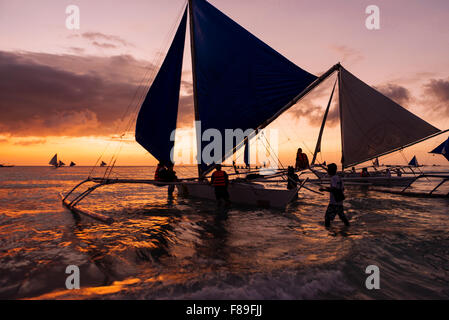'Paraw' Boats, White Beach, Boracay, The Visayas, Philippines Stock Photo