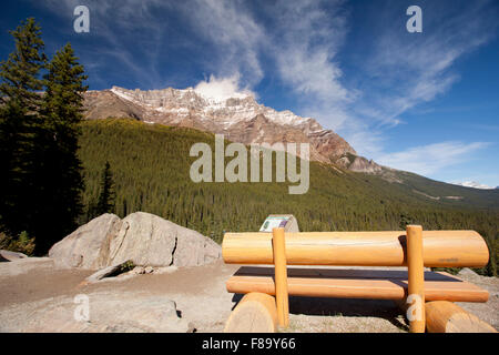 bench overlooking valley of ten peaks banff alberta Stock Photo - Alamy
