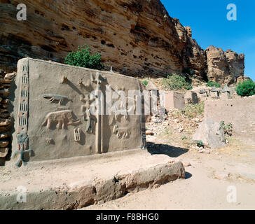 Monument in Dogon village, Ireli, Mali. Stock Photo