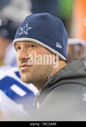 Injured Dallas Cowboys quarterback Tony Romo (9) on the bench prior to the game against the Washington Redskins at FedEx Field in Landover, Maryland on Monday, December 7, 2015. The Cowboys won the game 19-16. Credit: Ron Sachs / CNP - NO WIRE SERVICE - Stock Photo