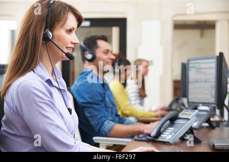 Customer Services Agents In Call Centre Stock Photo