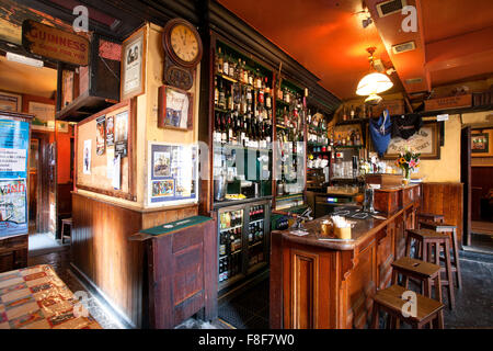 Naughton's Pub Tigh Neachtain, Galway Ireland Stock Photo - Alamy