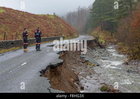 The aftermath of storm Desmond December 2015. The A591 main road through the Lake district Cumbria UK collapse and is washed away Credit:  Rafael Garea-Balado/Alamy Live News Stock Photo