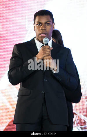 Tokyo, Japan. 10th December, 2015. Actor John Boyega speaks to the audience during the Japan Premiere for the movie ''Star Wars: The Force Awakens'' in Roppongi Hills on December 10, 2015, Tokyo, Japan. The cast are spending 2 days in Japan as part of the promotion for the new movie which is set for worldwide release on December 18th. Credit:  Aflo Co. Ltd./Alamy Live News Stock Photo