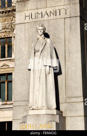 London, England, UK. Monument to Edith Cavell (1865-1915; nurse shot in WW1 for spying) in St Martin's Place (George Frampton) Stock Photo