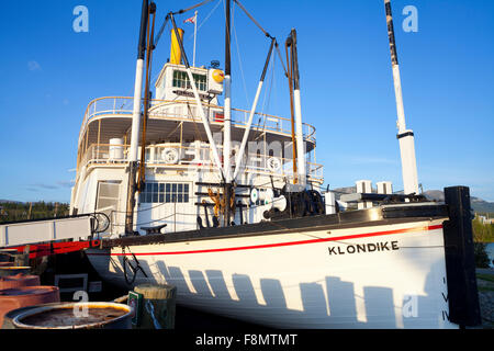 The SS Klondike National Historic Site Sternwheeler on the shores of the Yukon River, Whitehorse, Yukon Territory, Canada Stock Photo