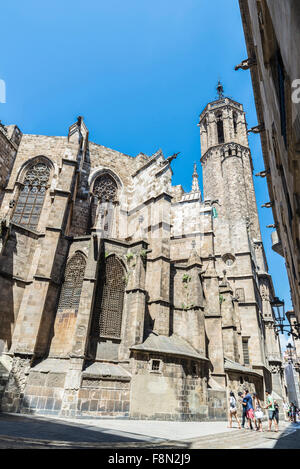 Street of the Gothic Quarter, full of tourists strolling, in Barcelona, Catalonia, Spain Stock Photo