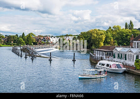 Marlow, Hotel Compleat Angler, River Thames, Buckinghamshire Stock Photo