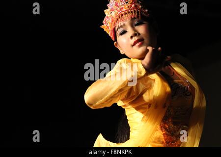 Traditional Burmese Dancer. Dance in Burma (now known as ...