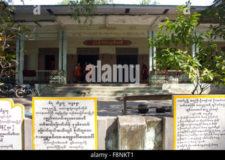 Mahagandayon Monastery in  Ho Chi Minh City: Mahagandayon Monastery, Amarapura, Myanmar Stock Photo