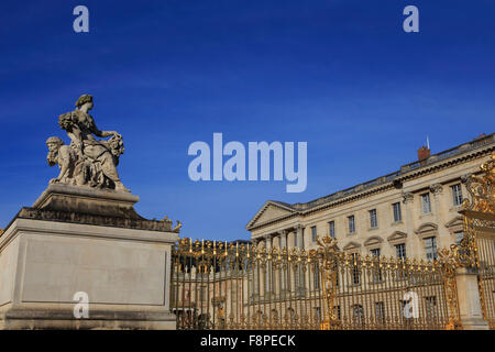 The front entrance to Chateau Versaille, on the outskirts of Paris, France Stock Photo