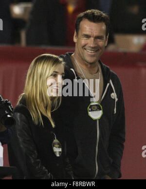 Staurday November 7, 2015; David James Elliott out at the USC game. The USC Trojans defeated the Arizona Wildcats by the final score of 38-30 at the Los Angeles Memorial Coliseum in Los Angeles,CA.  Featuring: David James Elliott Where: Los Angeles, Calif Stock Photo