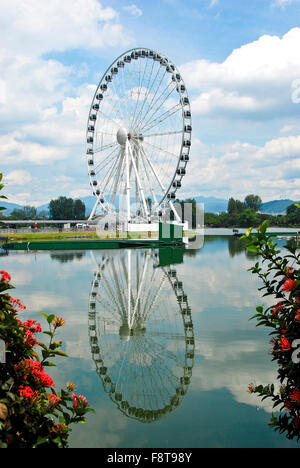 Eye of Malaysia, Titiwangsa -  Eye of Malaysia, Ferris Wheel. Stock Photo