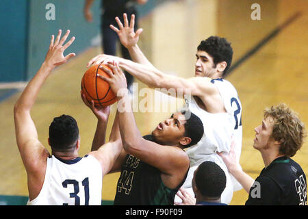 Angwin, CA, USA. 11th Dec, 2015. Pacific Union College's during their game against Johnson & Wales University at Pacific Union College in Angwin on Friday. © Napa Valley Register/ZUMA Wire/Alamy Live News Stock Photo