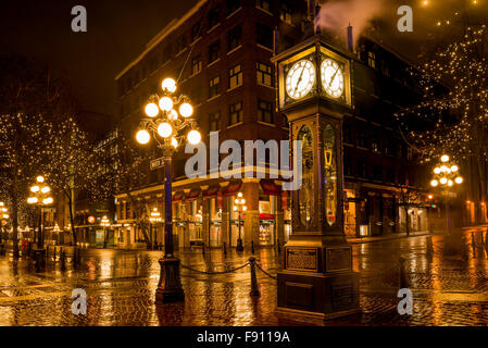 The Steam Clock on ar ainy morning, Gastown, Vancouver, British Columbia, Canada. Stock Photo