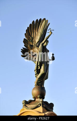 The peace statue on the border between Brighton and Hove on the seafront  Sussex UK Stock Photo