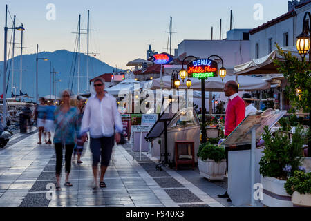 Tourists Walking Along The Seafront At Marmaris, Mugla Province, Turkey Stock Photo