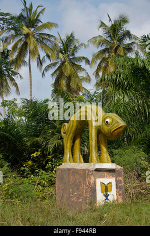 Statue of Segbo Lissa, chameleon god of nature, on La Route des Esclaves (Slave Road), Ouidah, Benin Stock Photo