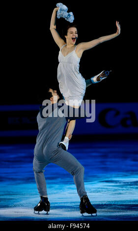 Barcelona, Spain. 13th Dec, 2015. Anna Capellini (Top) and Luca Lanotte of Italy perform during an exhibiton gala at the ISU Grand Prix of Figure Skating Final 2015 in Barcelona, Spain, Dec. 13, 2015. © Pau Barrena/Xinhua/Alamy Live News Stock Photo