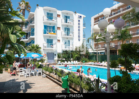 Swimming pool, Hotel Lanamar, Passeig Marítim, Malgrat de Mar, Costa del Maresme, Province of Barcelona, Catalonia, Spain Stock Photo