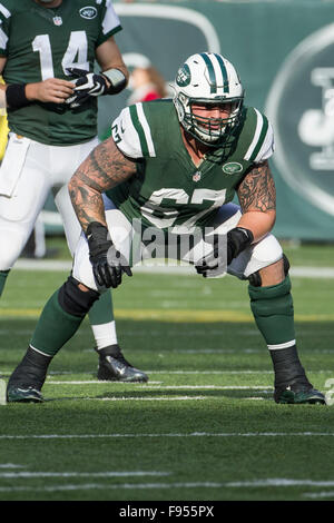 Jacksonville, FL, USA. 30th Sep, 2018. New York Jets offensive guard Brian  Winters (67) during 2nd half NFL football game between the New York Jets  and the Jacksonville Jaguars. Jaguars defeated Jets