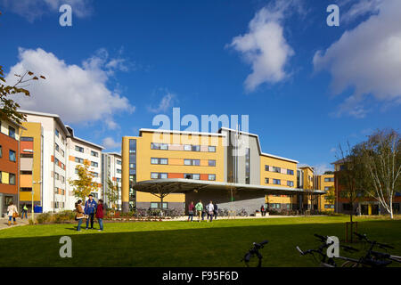 Mackinder and Stenton halls of residence, University of Reading, Berkshire. View of residential halls with students walking around. Lawn in front of the buildings. Stock Photo