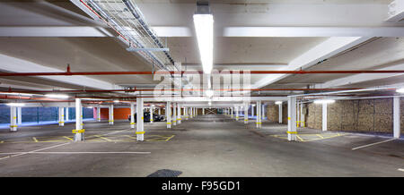 Waterhead Academy, Oldham. View of the car park at the Waterhead Academy. Stock Photo