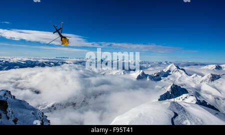 Helicopter, Goat Range, Selkirk Mountains, Kaslo, British Columbia, Canada, Stellar Heli Skiing, Mount Brennan, Whitewater Stock Photo