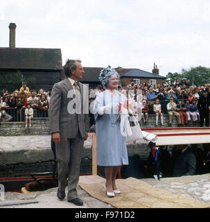 The Upper Avon canal was officially reopened by HM Queen Elizabeth the Queen Mother on June 1st 1974. With her is David Hutchings. Stock Photo