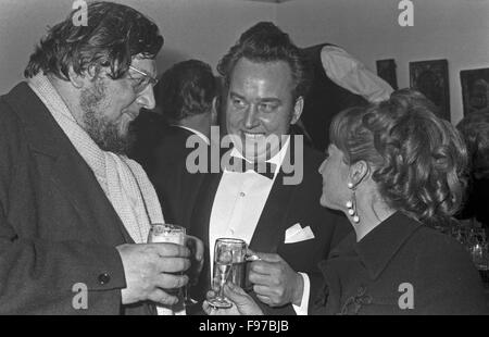 Der Schauspieler und Sänger Freddy Quinn auf St. Pauli, Deutschland 1970. The actor and singer Freddy Quinn in St. Pauli, Germany 1970. Stock Photo