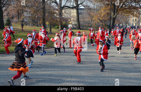 santa run 5k prospect park brooklyn 2015 Stock Photo