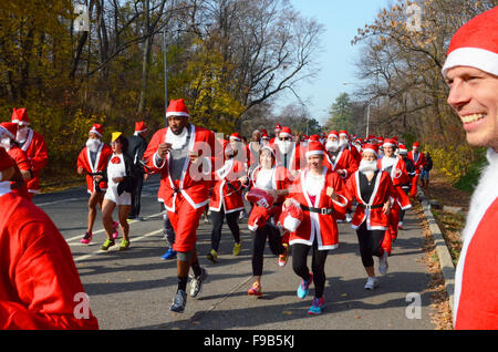 santa run 5k prospect park brooklyn 2015 Stock Photo