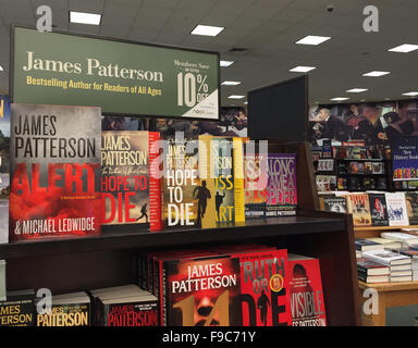 New York, NY, USA. 23rd Nov, 2015. Various bestsellers from US author James Patterson can be seen on sale at a branch of Barnes & Noble in New York, NY, USA, 23 November 2015. Photo: CHRISTINA HORSTEN/dpa/Alamy Live News Stock Photo