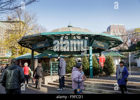 NEW YORK, Union Square subway. Between the 14th and 17th and between