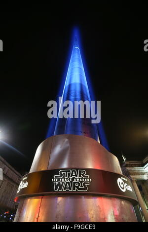 Dublin, Ireland. 16th Dec, 2015. Image of the Spire monument in Dublin city centre lit up like a lightsabre to celebrate the release of Star Wars The Force Awakens. Credit:  Brendan Donnelly/Alamy Live News Stock Photo