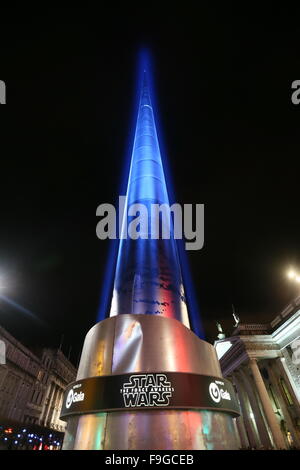 Dublin, Ireland. 16th Dec, 2015. Image of the Spire monument in Dublin city centre lit up like a lightsabre to celebrate the release of Star Wars The Force Awakens. Credit:  Brendan Donnelly/Alamy Live News Stock Photo