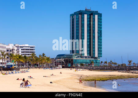 Playa del Reducto, city beach of Arrecife, Lanzarote, Canary Islands, Spain Stock Photo