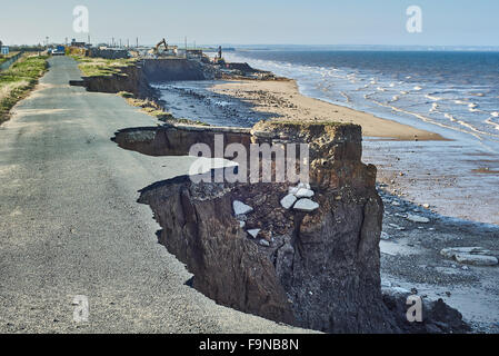 Rapidly retreating coast due to erosion by the sea at Skipsea on the Holderness coast, Yorkshire Stock Photo