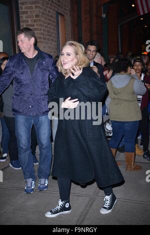 Adele greeting fans outside of her hotel  Featuring: Adele Adkins Where: New York City, New York, United States When: 16 Nov 2015 Stock Photo