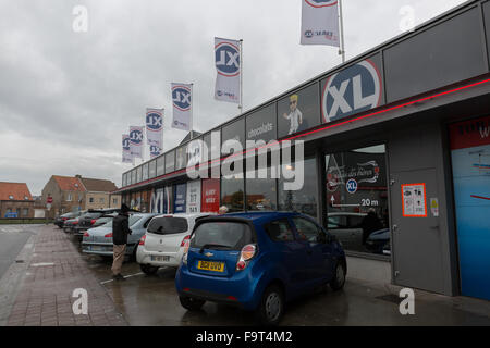 Duty free shops in adinkerke hi-res stock photography and images