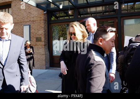 Adele greeting fans outside of her hotel  Featuring: Adele Adkins Where: New York City, New York, United States When: 17 Nov 2015 Stock Photo