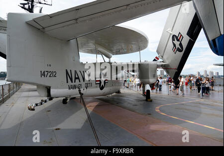 A Grumman E-1B Tracer airplane display at the Intrepid aircraft carrier. the Intrepid Sea, Air & Space Museum.New York City,USA Stock Photo