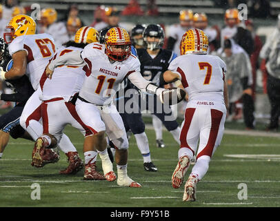 Sacramento, CA. 18th Dec, 2015. Mission Viejo QB Brock Johnson #11 in the first quarter in action in the Varsity Prep Football 1-AA Championship Game Bellarmine vs. Mission Viejo at Sacramento State University in Sacramento, California.Louis Lopez/CSM/Alamy Live News Stock Photo