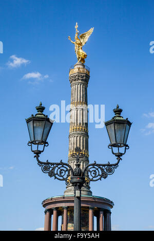 Germany, Berlin, view of the Victory Column, Siegessäule with gilded statue of Victoria on the top Stock Photo